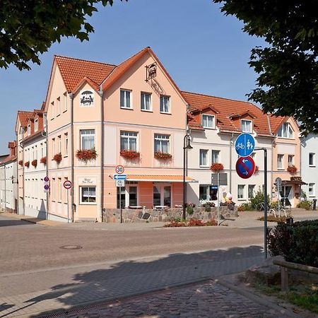 Hotel Fuer Dich Waren  Bagian luar foto
