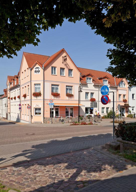 Hotel Fuer Dich Waren  Bagian luar foto