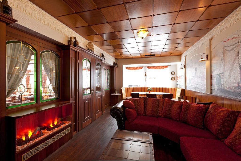 Hotel Fuer Dich Waren  Bagian luar foto