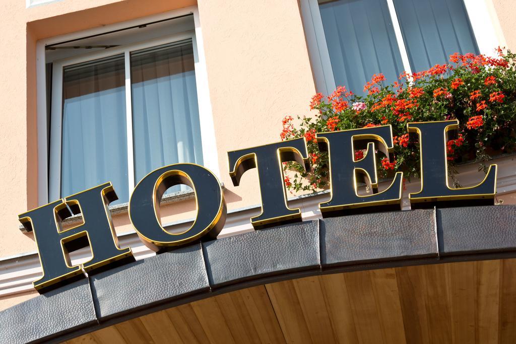 Hotel Fuer Dich Waren  Bagian luar foto