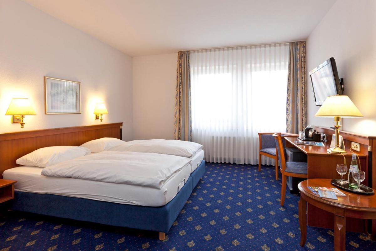 Hotel Fuer Dich Waren  Bagian luar foto