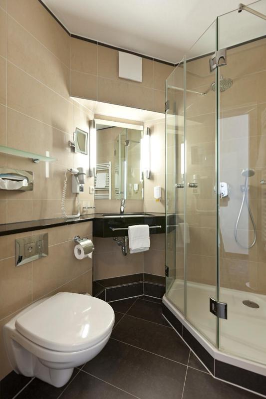 Hotel Fuer Dich Waren  Bagian luar foto